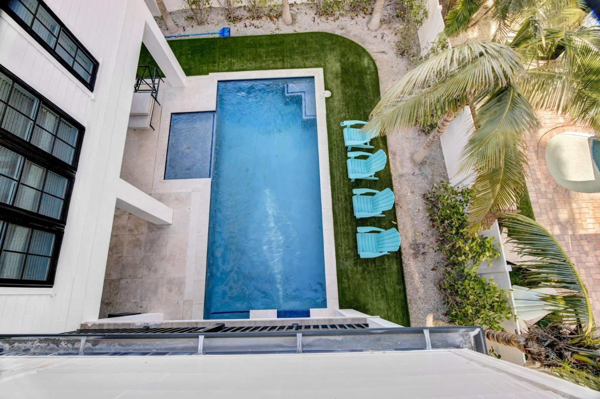 Cloud Nine On Pine Villa แอนนามาเรีย ภายนอก รูปภาพ